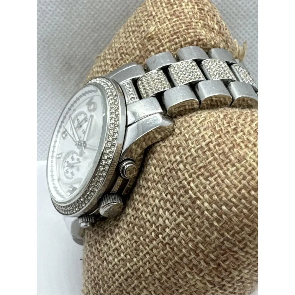 Michael Kors Runway MK5825 Women Stainless Steel Analog Dial Quartz Watch JNA840
